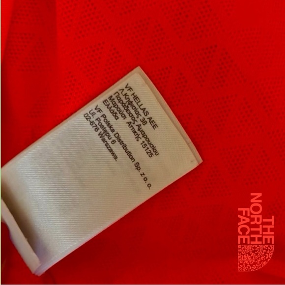 The North Face Women's Bright Orange 🍊 Tank Top - Picture 9 of 9